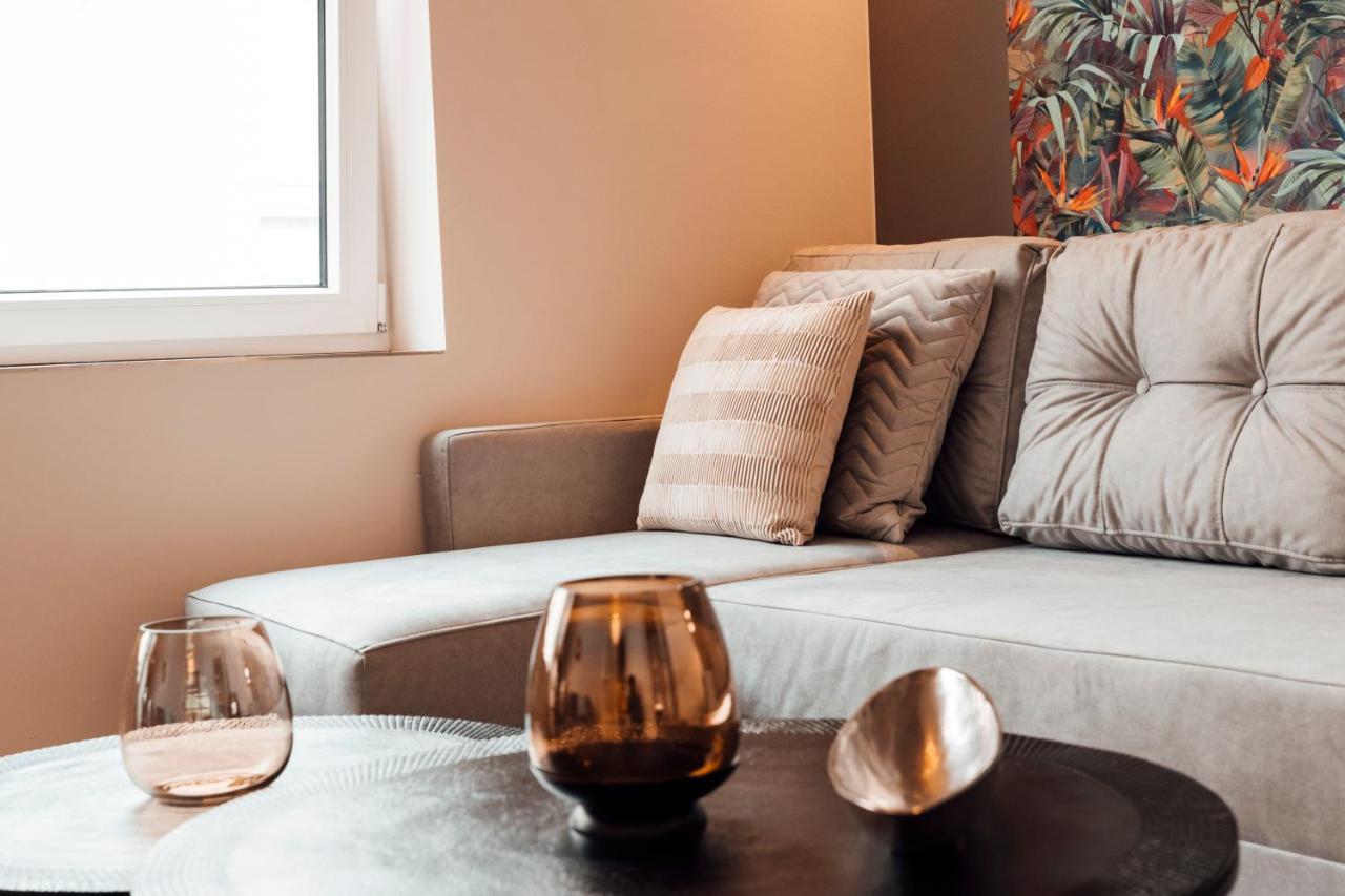 Stay At Smilla - Boutique Apartments Mit Kueche - Parken - Klima - Netflix - Waschmaschine Wiesbaden Dış mekan fotoğraf