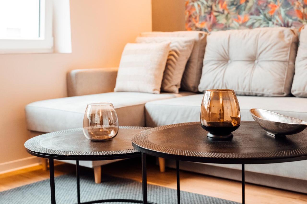 Stay At Smilla - Boutique Apartments Mit Kueche - Parken - Klima - Netflix - Waschmaschine Wiesbaden Dış mekan fotoğraf