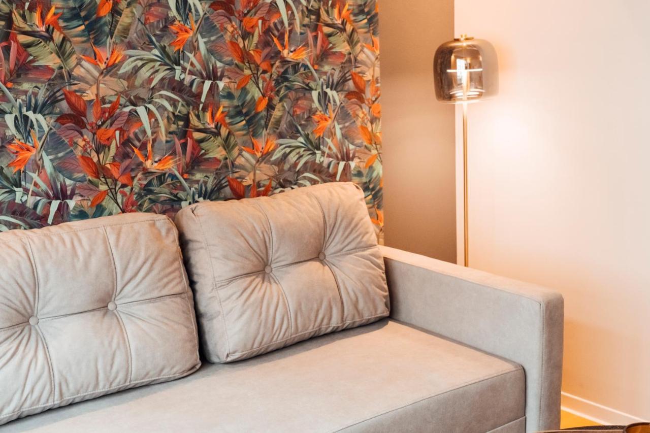 Stay At Smilla - Boutique Apartments Mit Kueche - Parken - Klima - Netflix - Waschmaschine Wiesbaden Dış mekan fotoğraf