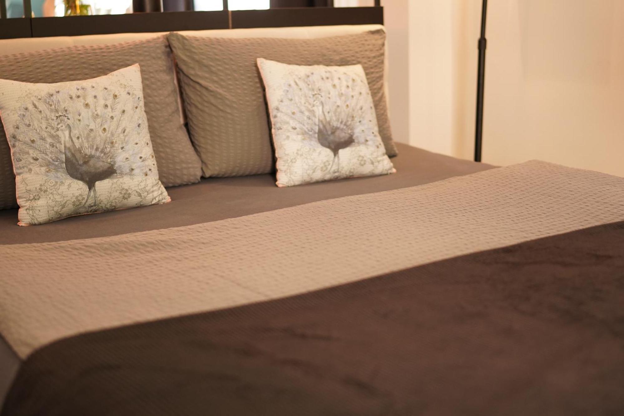 Stay At Smilla - Boutique Apartments Mit Kueche - Parken - Klima - Netflix - Waschmaschine Wiesbaden Oda fotoğraf